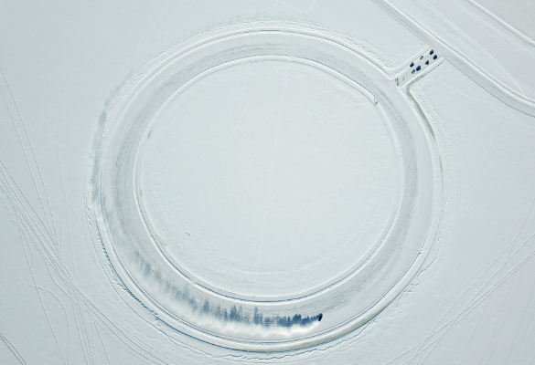 Circular track for vehicle testing